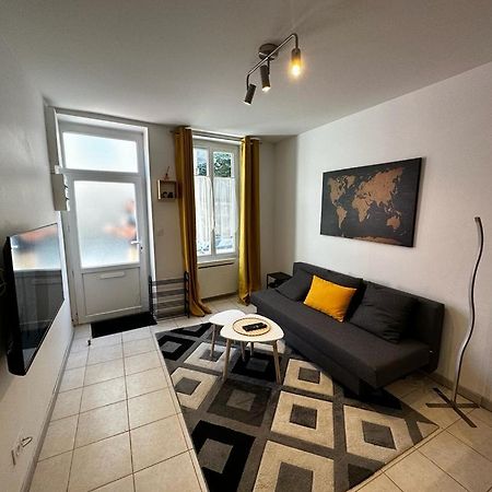 Le Saint Maixent, Maison De Ville, Baby Foot, Wifi Экстерьер фото